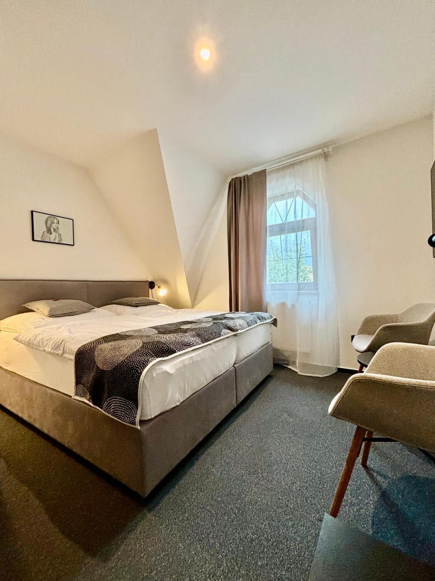 Rozmaryn Rooms & Apartments Rakovnik Luaran gambar