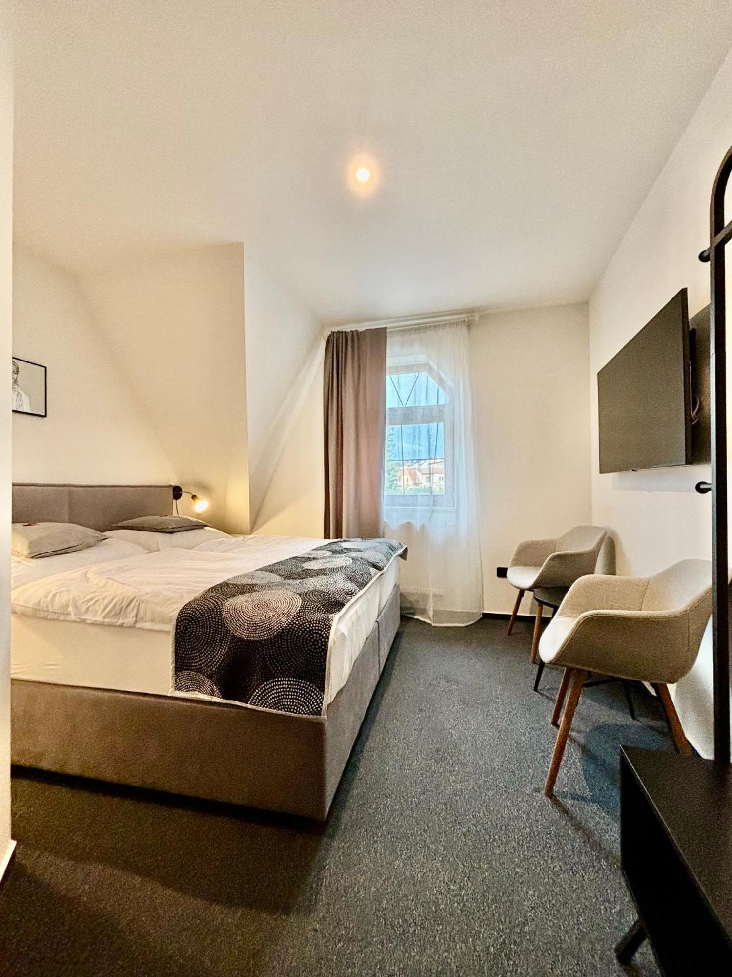Rozmaryn Rooms & Apartments Rakovnik Luaran gambar