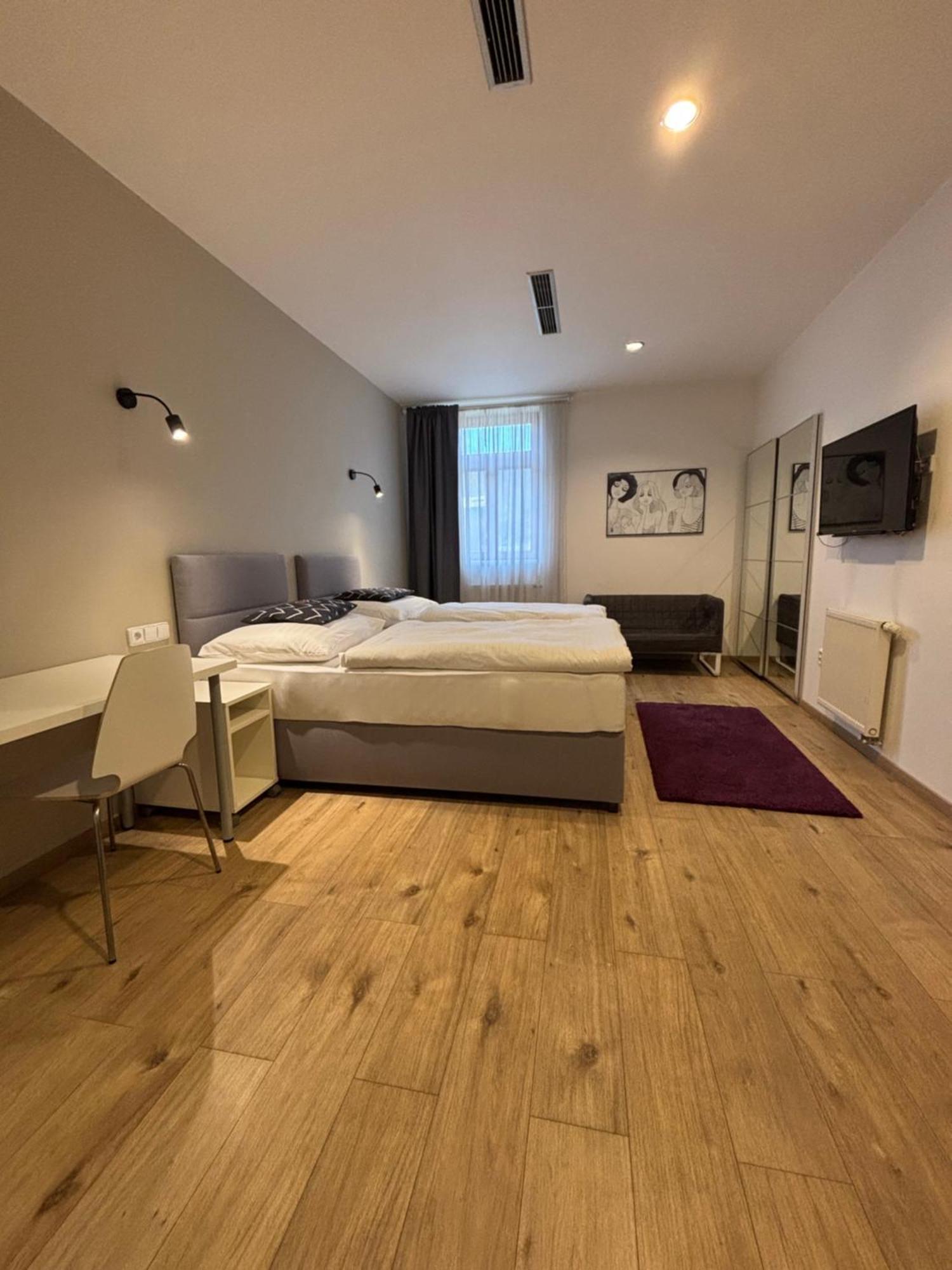 Rozmaryn Rooms & Apartments Rakovnik Luaran gambar